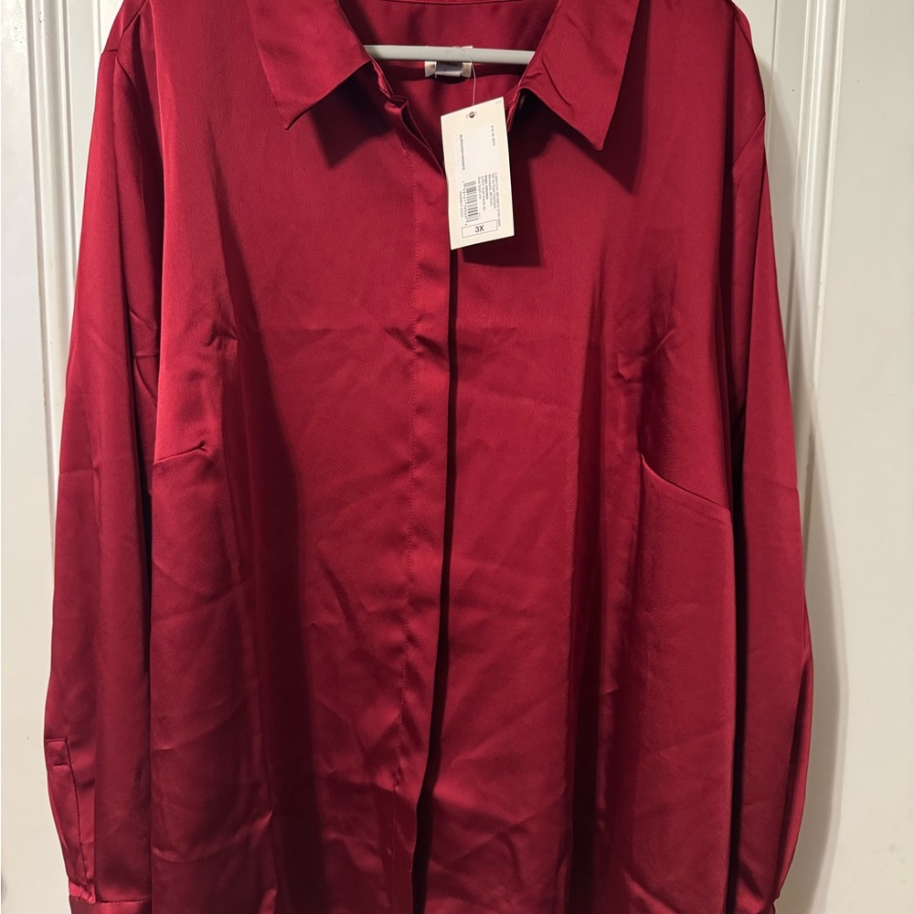 Classic Red women’s a new day button down blouse